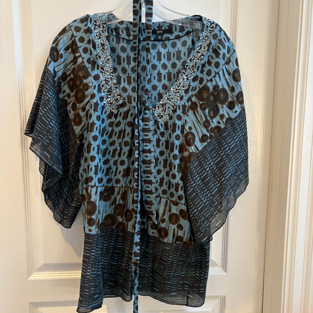 Boss Top with silver small beads and belt